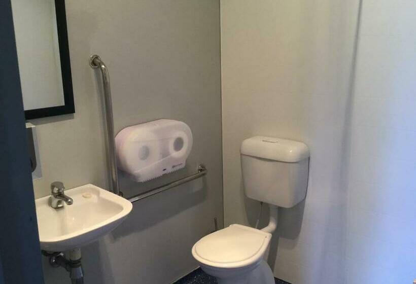 공동 객실, Ivorytowers Accommodation