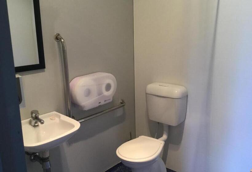 חדר משפחתי, Ivorytowers Accommodation