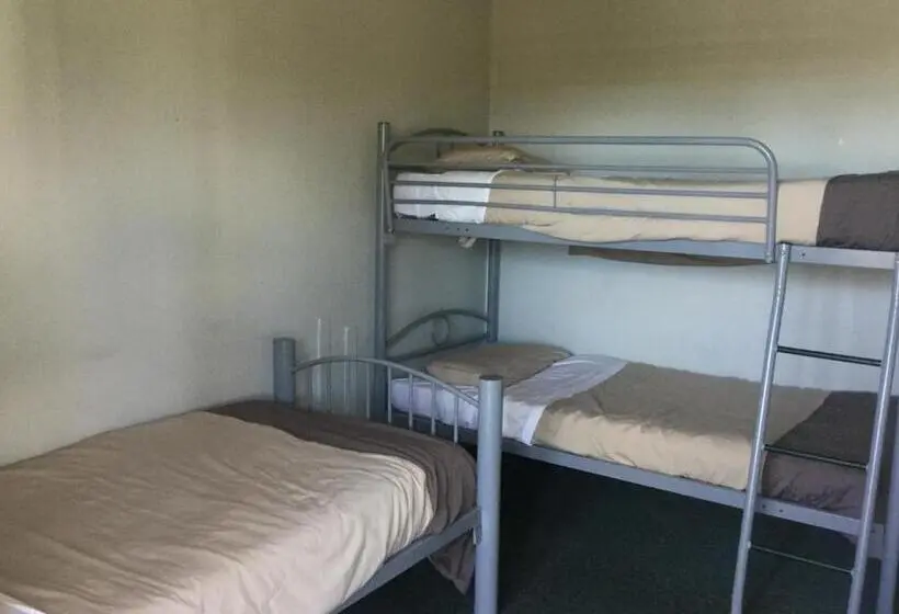 Vuode Makuusalissa, Ivorytowers Accommodation
