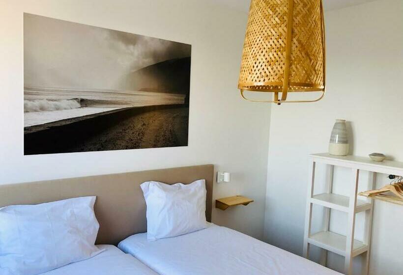 スタンダードルーム, Madeira Surf Camp