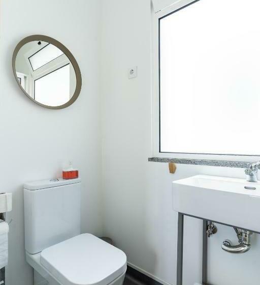 スタンダードルーム, Madeira Surf Camp