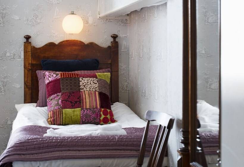 اتاق استاندارد چهار تخته, Strandvillan Hotell Och Bed & Breakfast