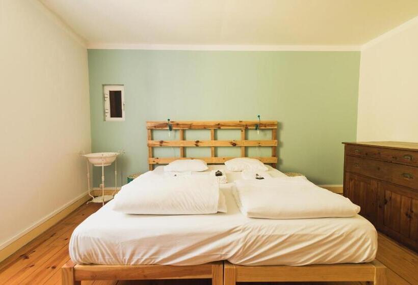 Quarto standard, WOT New Lisbon