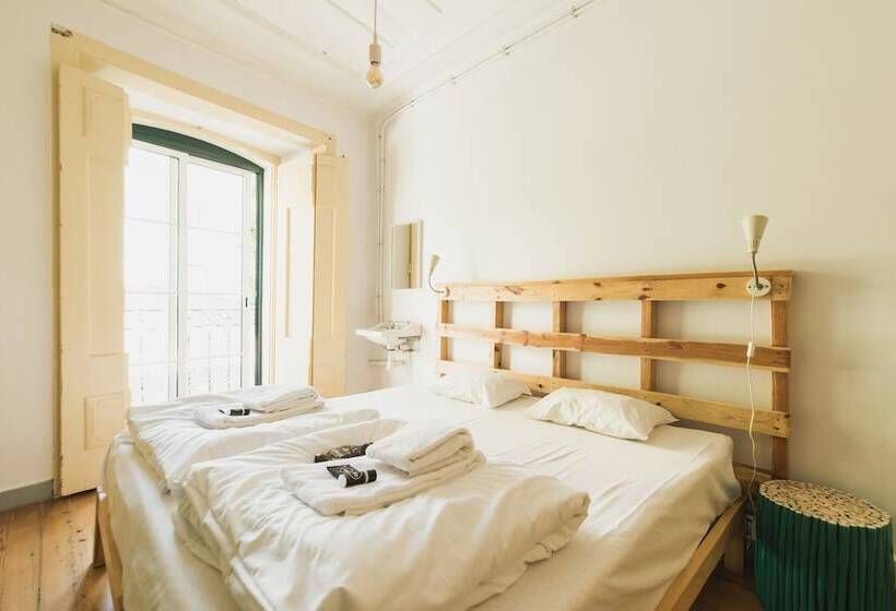 Quarto Standard Casa de Banho Partilhada, WOT New Lisbon