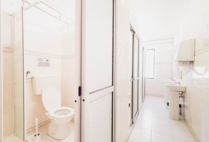 Quarto Standard Casa de Banho Partilhada, WOT New Lisbon