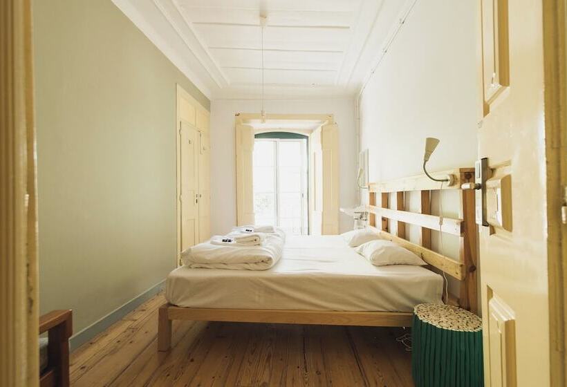 Quarto Standard Casa de Banho Partilhada, WOT New Lisbon