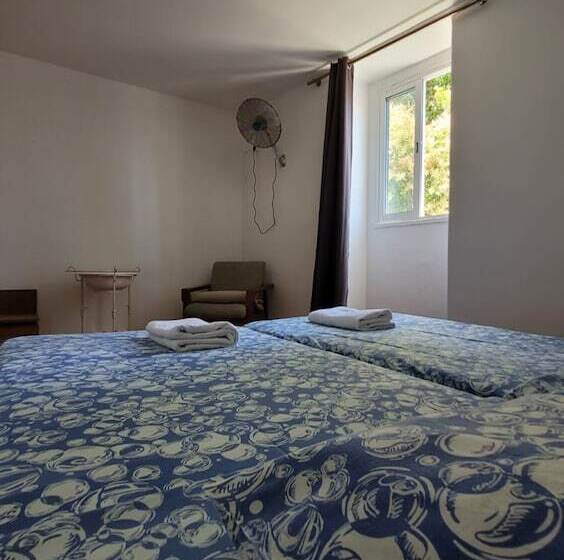 Quarto standard, WOT New Lisbon