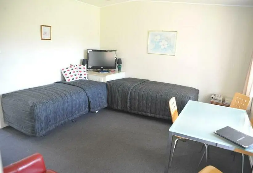Huoneisto 1 Makuuhuone, Alexandra Garden Court Motel