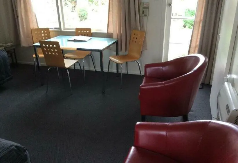 Huoneisto 1 Makuuhuone, Alexandra Garden Court Motel