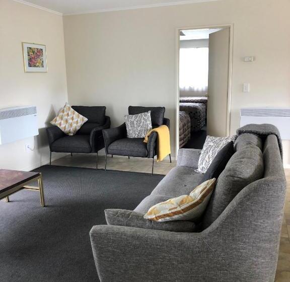 آپارتمان 2 خوابه, Alexandra Garden Court Motel