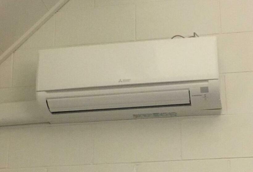 Апартаменты 2 Спальни, Andorra Motel