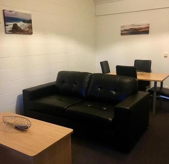 Апартаменты 2 Спальни, Andorra Motel