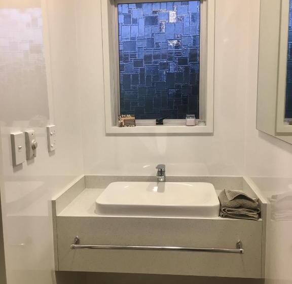 Апартаменты 2 Спальни, Andorra Motel