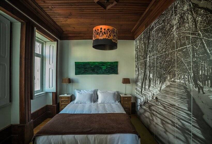 Семейный Номер, Casa Com Historia