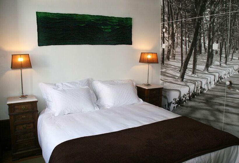 Семейный Номер, Casa Com Historia