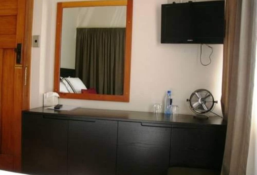 اتاق استاندارد با سرویس بهداشتی مشترک, Lakes Lodge Rotorua