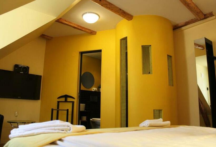 标准间, Magles Smiley Inn