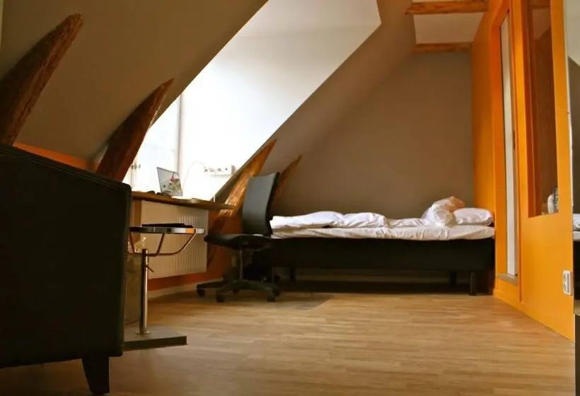 スタンダードシングルルーム, Magles Smiley Inn
