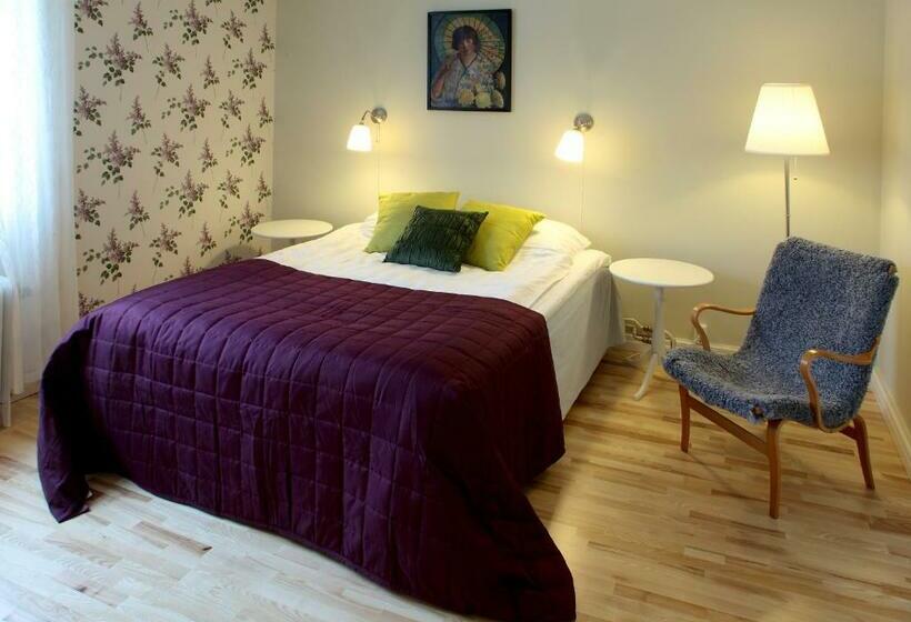 Номер Стандарт, Borgs Villahotell Och B&b