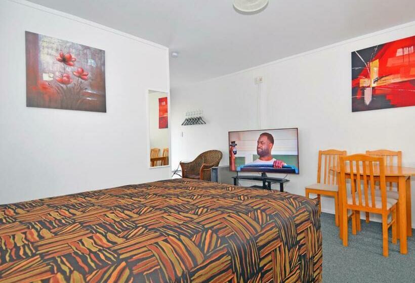 חדר פרמיום, Celtic Motel