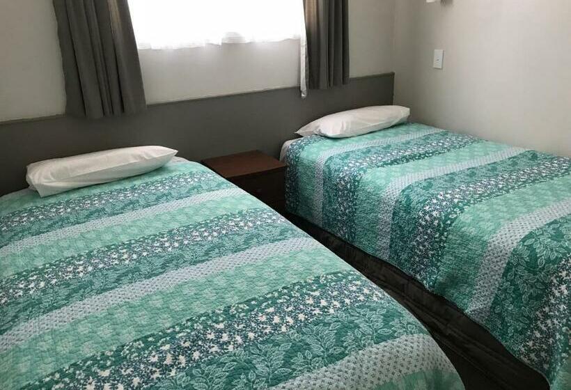 침실 2개 아파트, Continental Motel