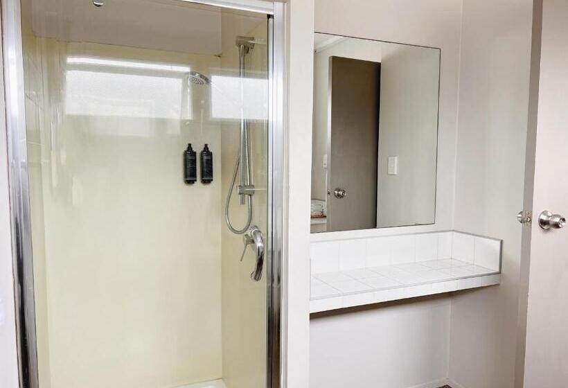 침실 1개 아파트, Continental Motel