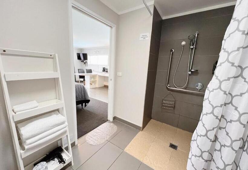 장애인을 위한 스탠다드 룸, Continental Motel