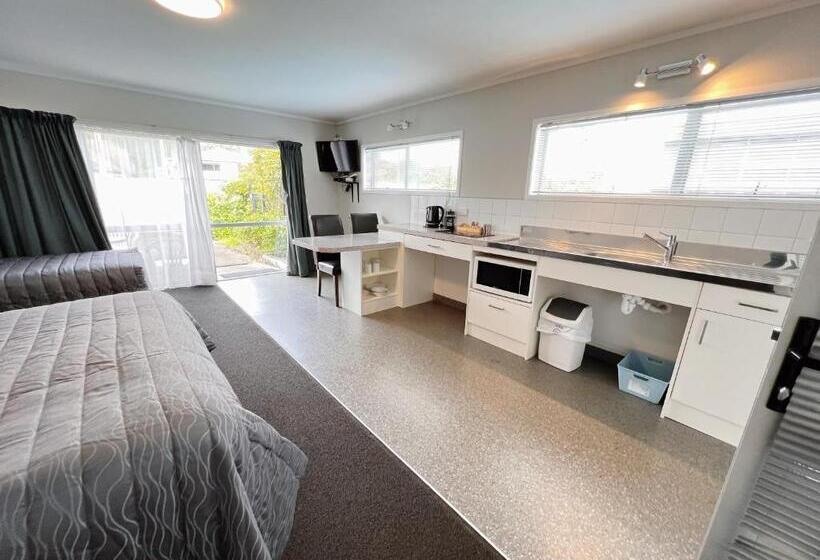 장애인을 위한 스탠다드 룸, Continental Motel