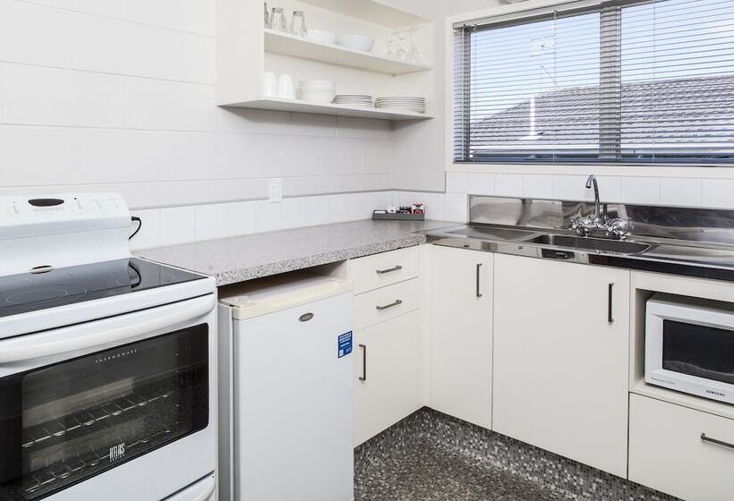 침실 2개 아파트, Continental Motel