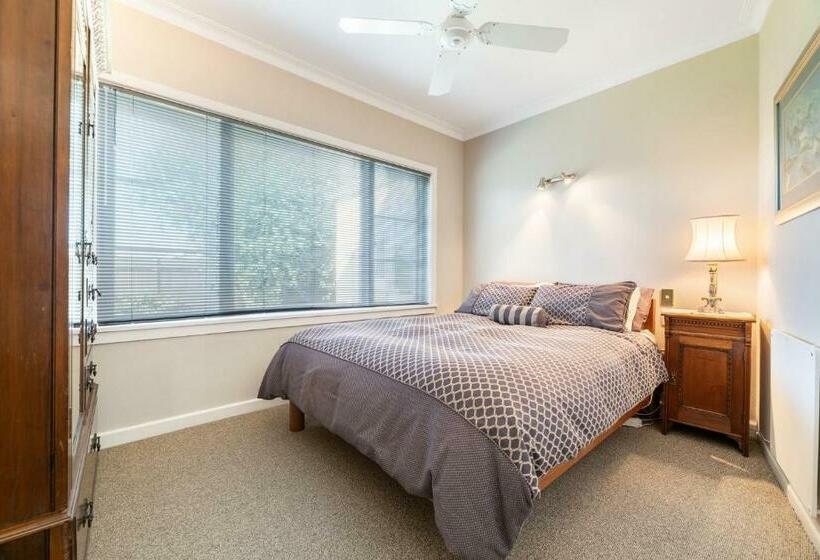 스탠다드 룸 가든 전망, Grange Harbour View B&b