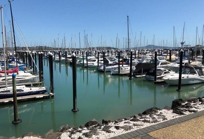 海の見える1ベッドルームアパートメント, Half Moon Bay Motel