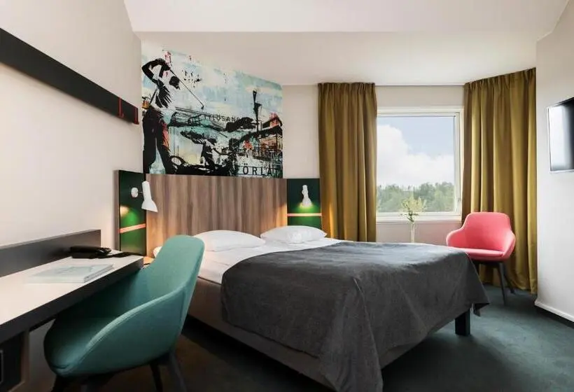 اتاق استاندارد سه نفره, Good Morning Arlanda