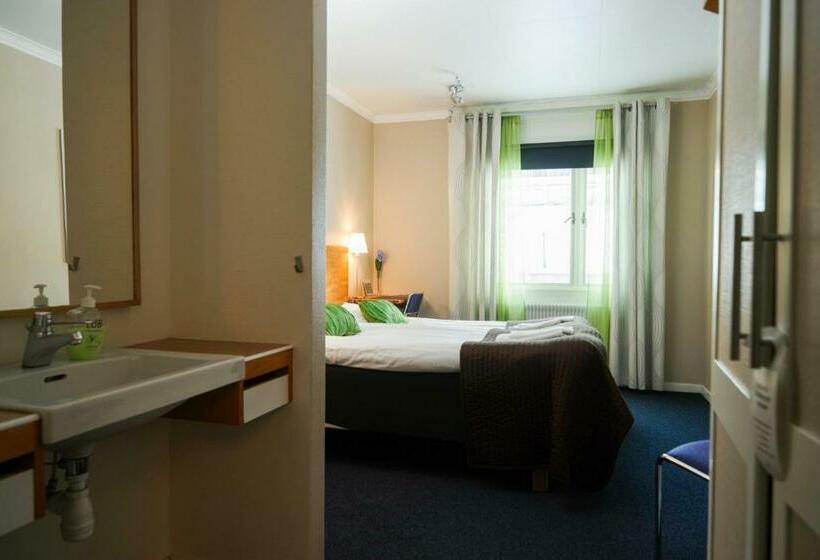 バス共有のスタンダードルーム, L Veckefjärden