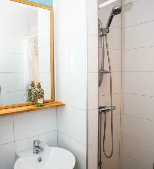 スタンダードルーム, L Veckefjärden