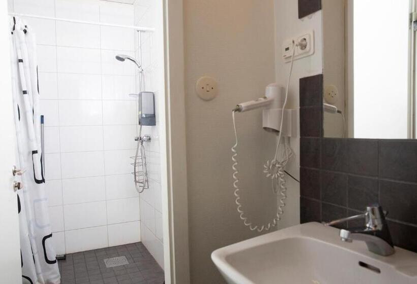 スタンダードルーム, L Veckefjärden