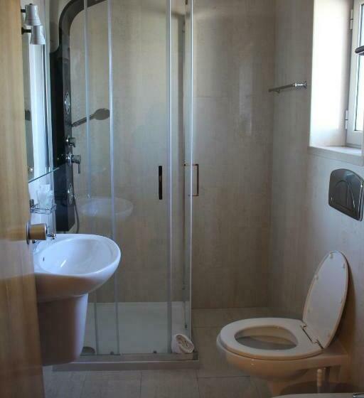 غرفة قياسية, Solar Da Charneca