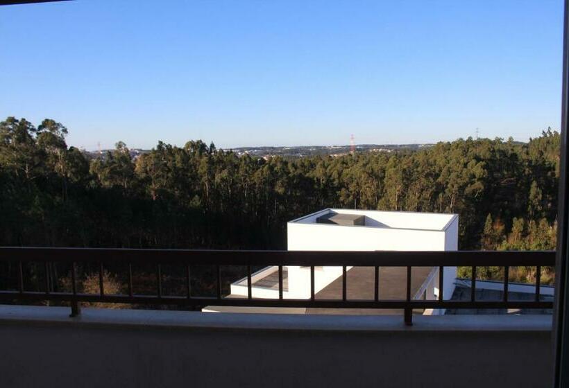 غرفة قياسية, Solar Da Charneca