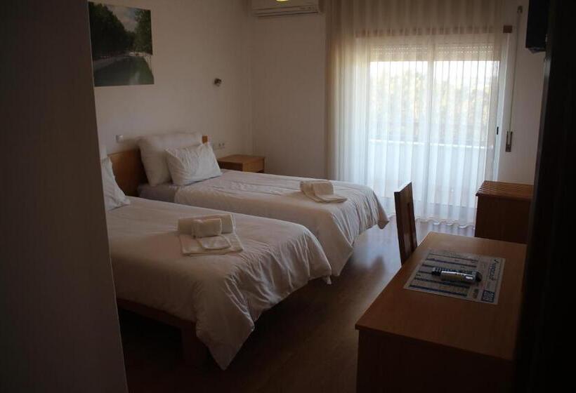 غرفة قياسية, Solar Da Charneca