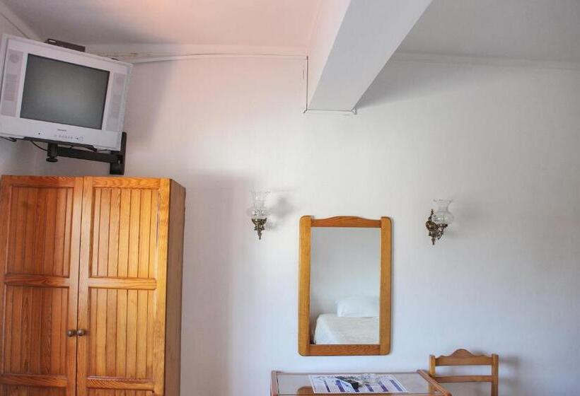 غرفة إقتصادية فردية, Solar Da Charneca