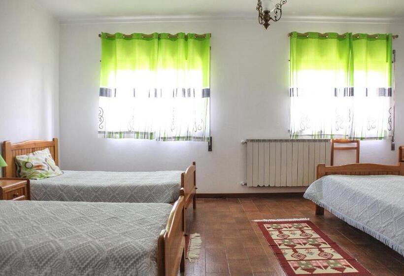 غرفة إقتصادية ثلاثية, Solar Da Charneca