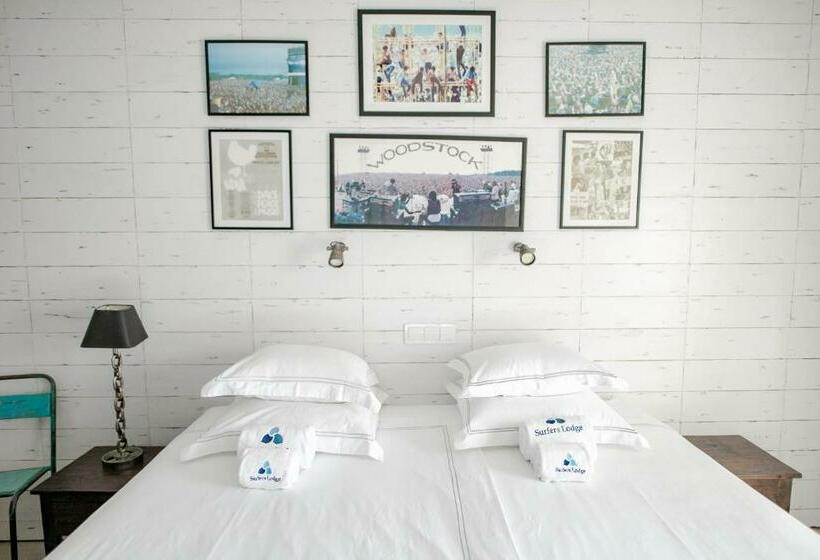 标准间, Surfers Lodge Peniche