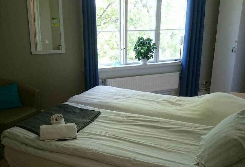 Quarto Estandar, Ediths Pensionat