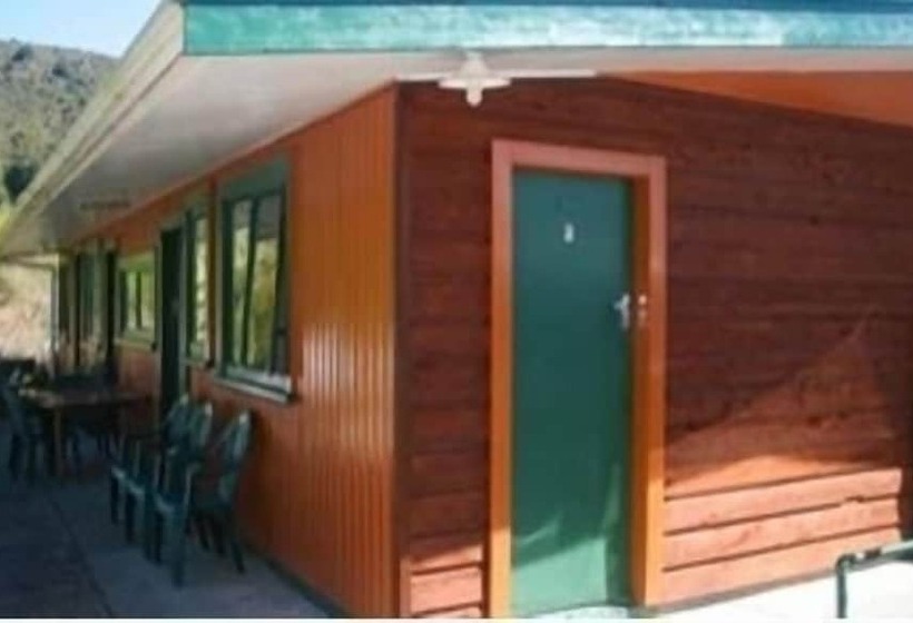 スタンダードバンガロー, Kiwi Park Motels