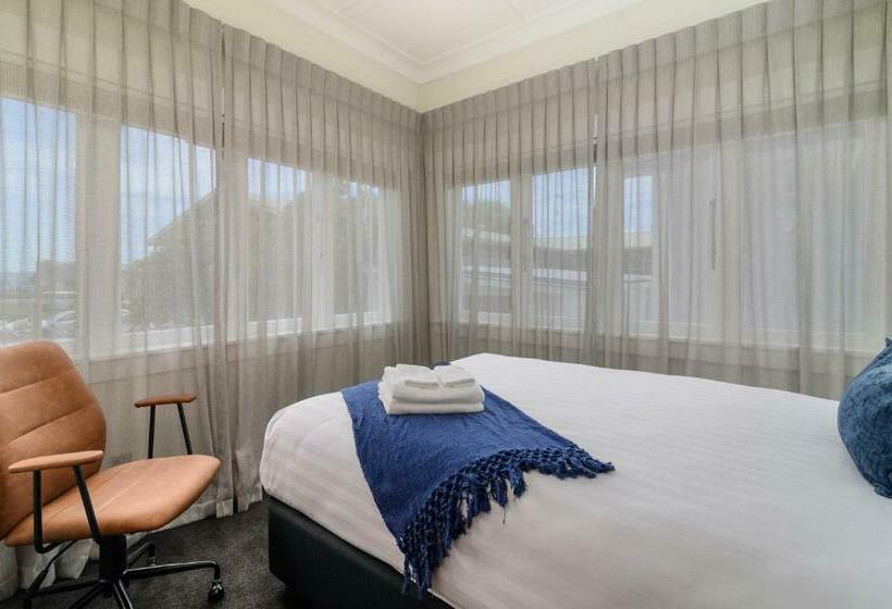 اتاق استاندارد با سرویس بهداشتی مشترک, Lakes Lodge Rotorua