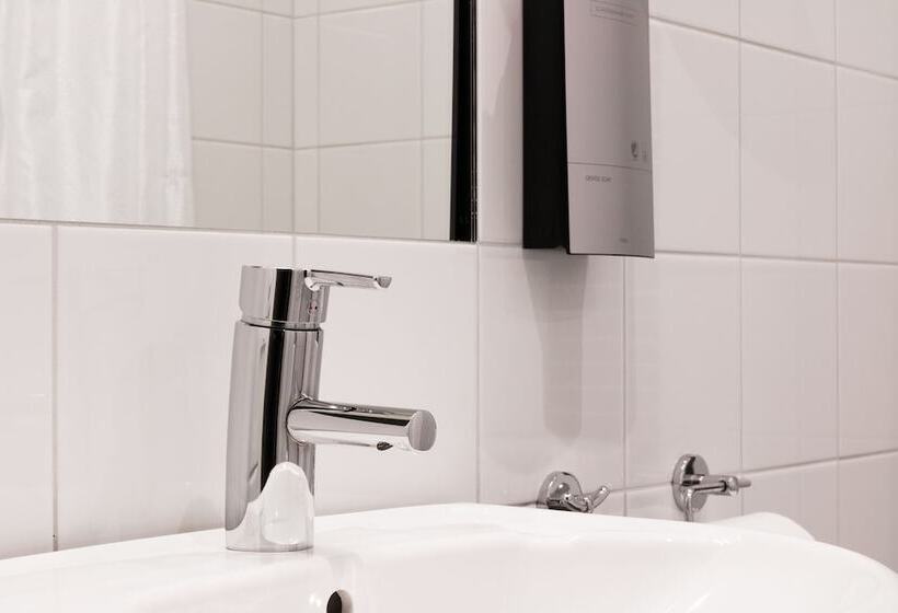 Номер Комфорт, Linköpings Cityhotell Och Vandrarhem