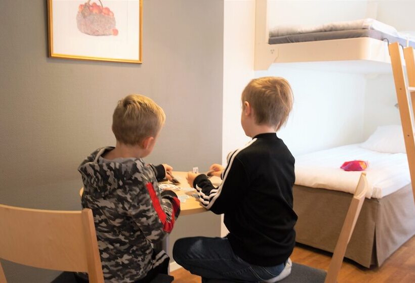 غرفة عائلية, Linköpings Cityhotell Och Vandrarhem
