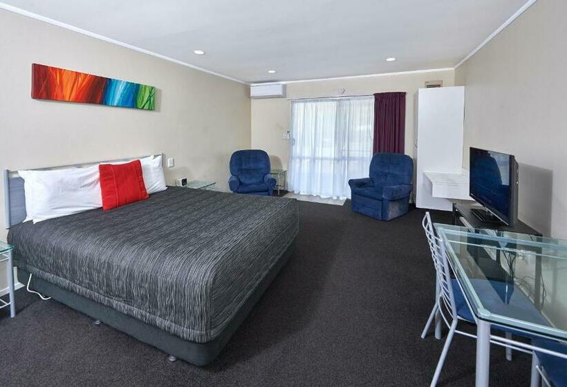 חדר סטודיו סטנדרד, Livingston Motel