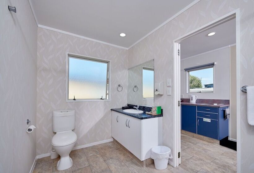 חדר סטודיו סטנדרד, Livingston Motel