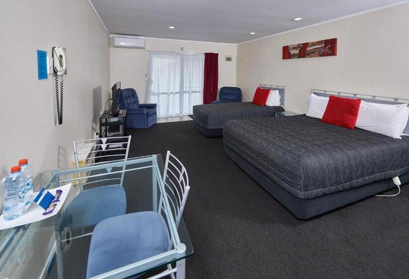 חדר סטודיו סטנדרד, Livingston Motel