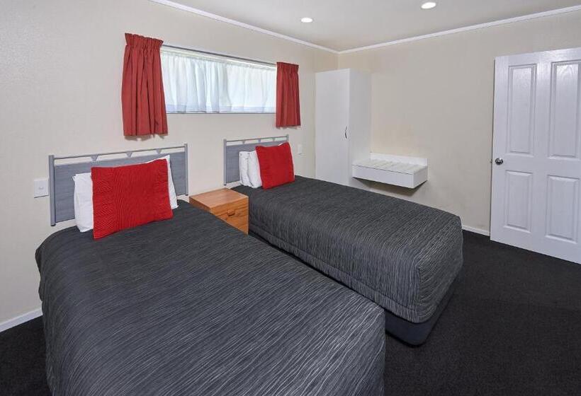 Апартаменты 2 Спальни, Livingston Motel